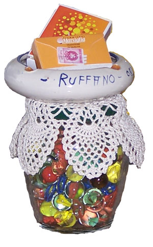  centrino con porta fiammiferi