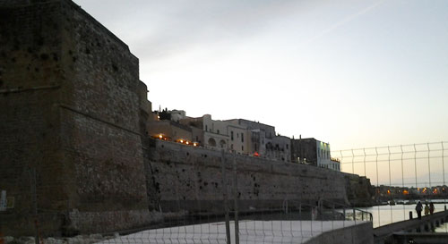 Otranto, i bastioni.